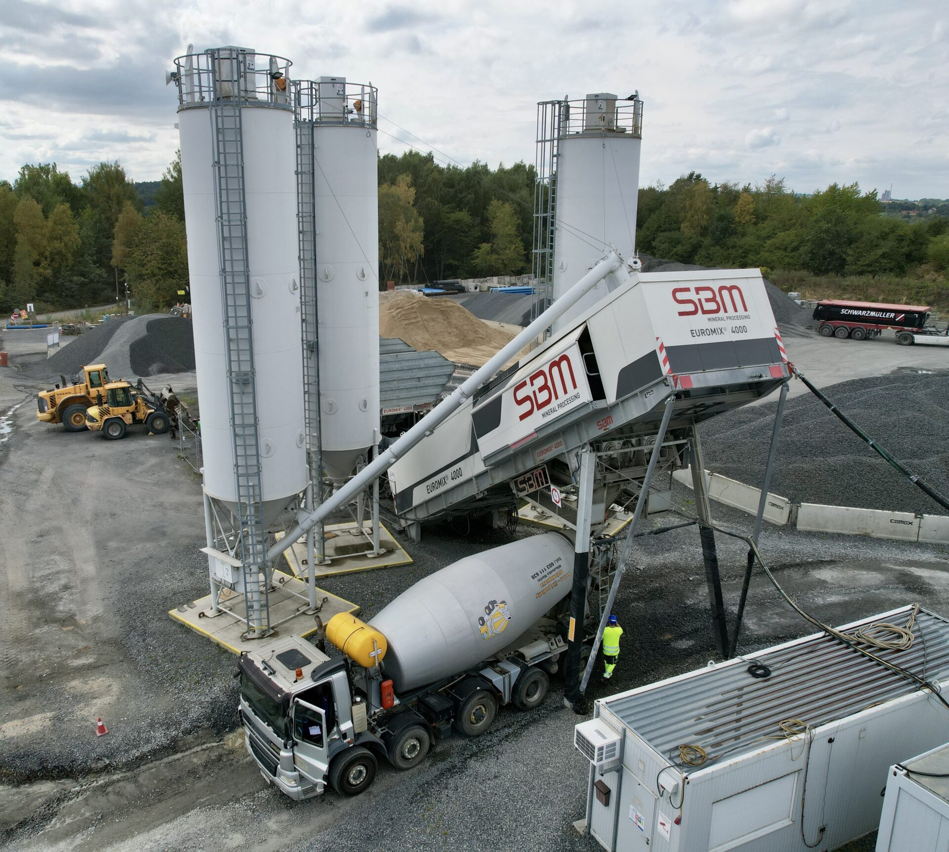 Dreijährige Erfahrung mit der mobilen Betonmischanlage SBM Euromix(R) 4000